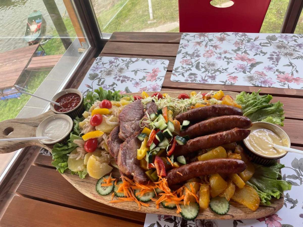Vila Odmor Na Dunavu Beocin Экстерьер фото