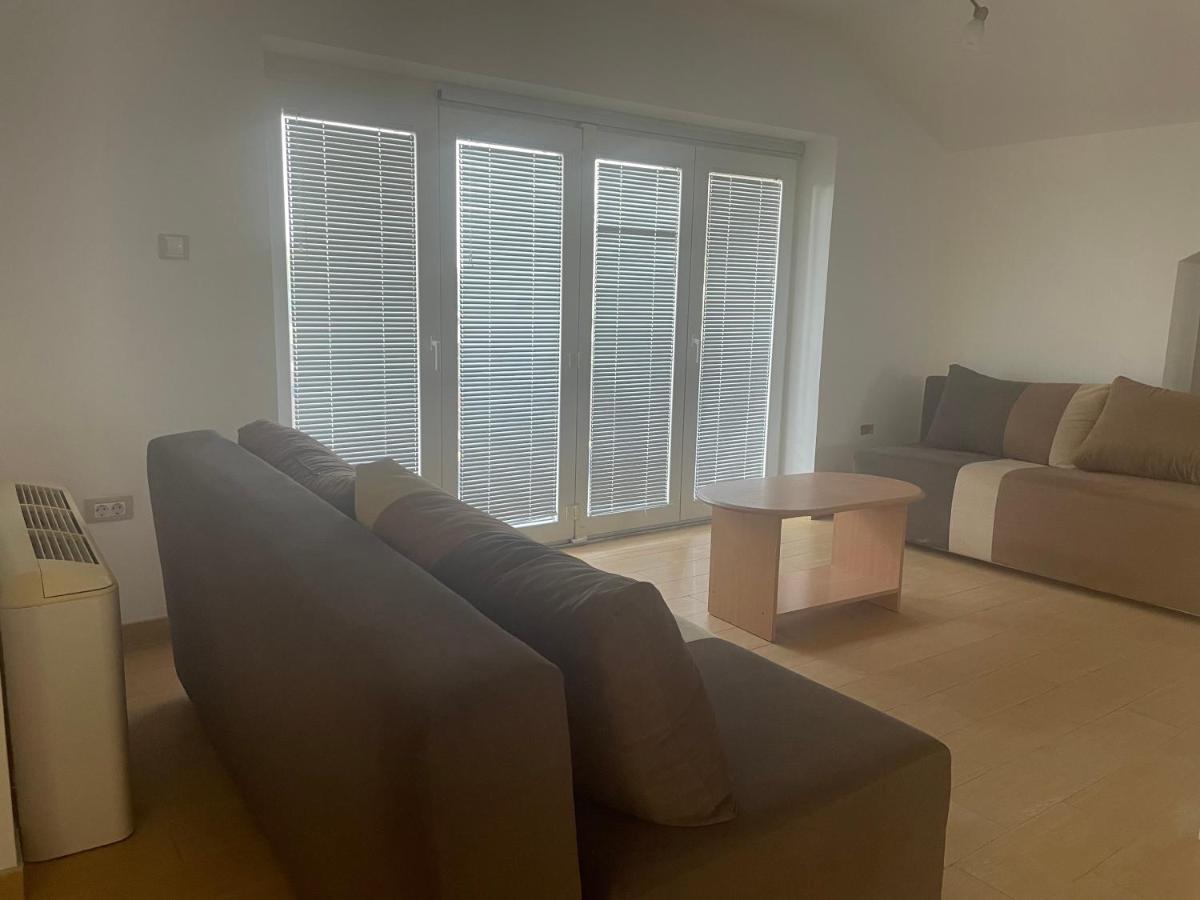 Vila Odmor Na Dunavu Beocin Экстерьер фото