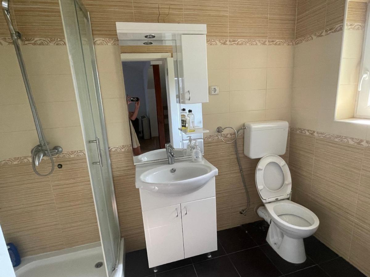 Vila Odmor Na Dunavu Beocin Экстерьер фото
