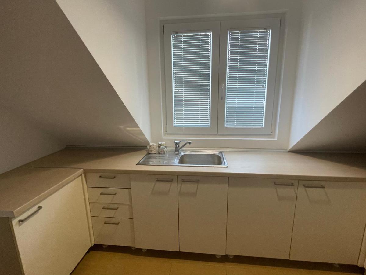 Vila Odmor Na Dunavu Beocin Экстерьер фото