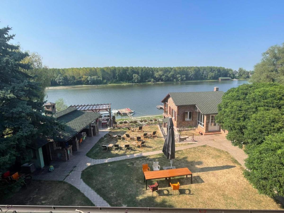 Vila Odmor Na Dunavu Beocin Экстерьер фото